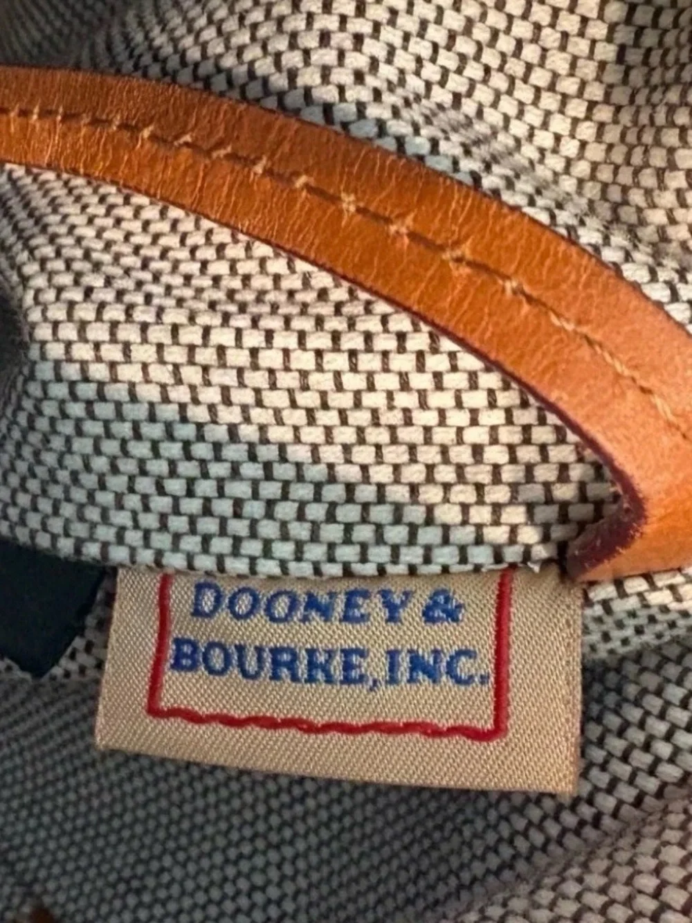 Vintage Dooney & Bourke Signature Canvas Hobo Bag | Black & Tan - Picture 3 of 11